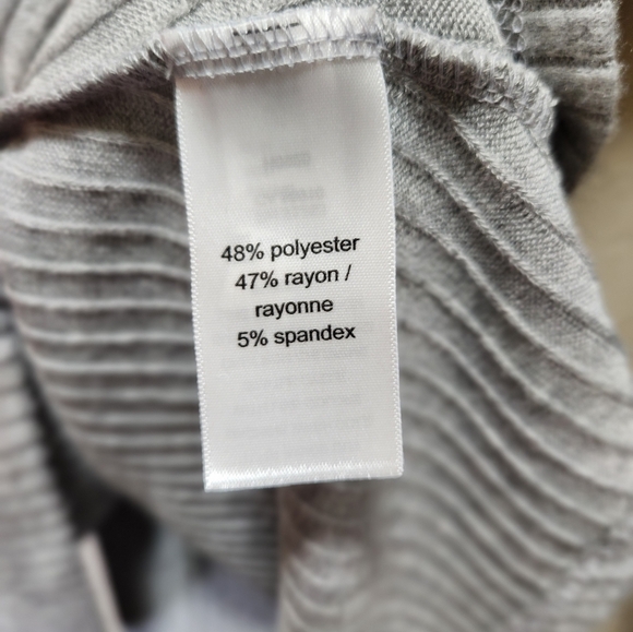 Maurices Long Sleeve Crew Neck Top - Picture 5 of 5